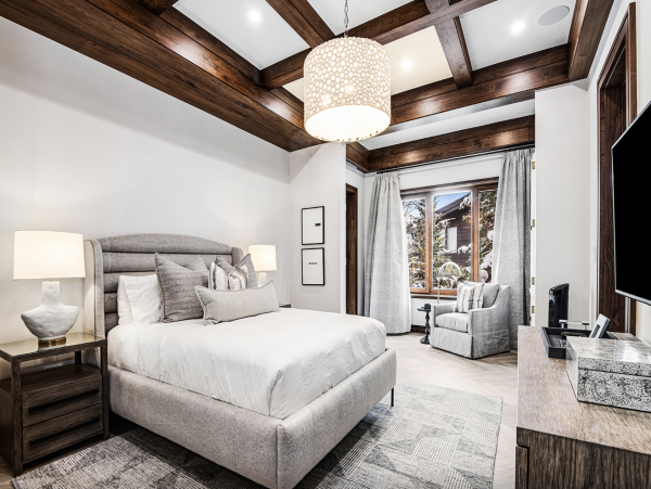 Ski In Ski Out Vail 8 Bedroom Luxury Vacation Home Sleeps 18